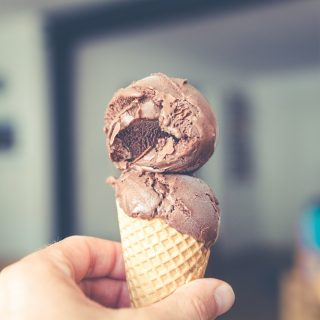 Eisflecken aus Jeans entfernen